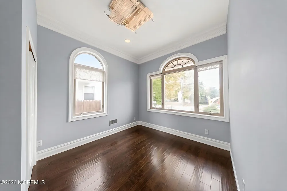 6971 Summit Road Elizabeth, NJ 07208