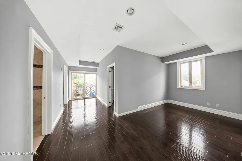 6971 Summit Road Elizabeth, NJ 07208