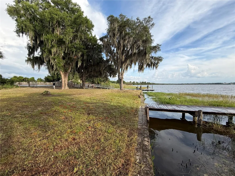 12703 CR-48 Astatula, FL 34705