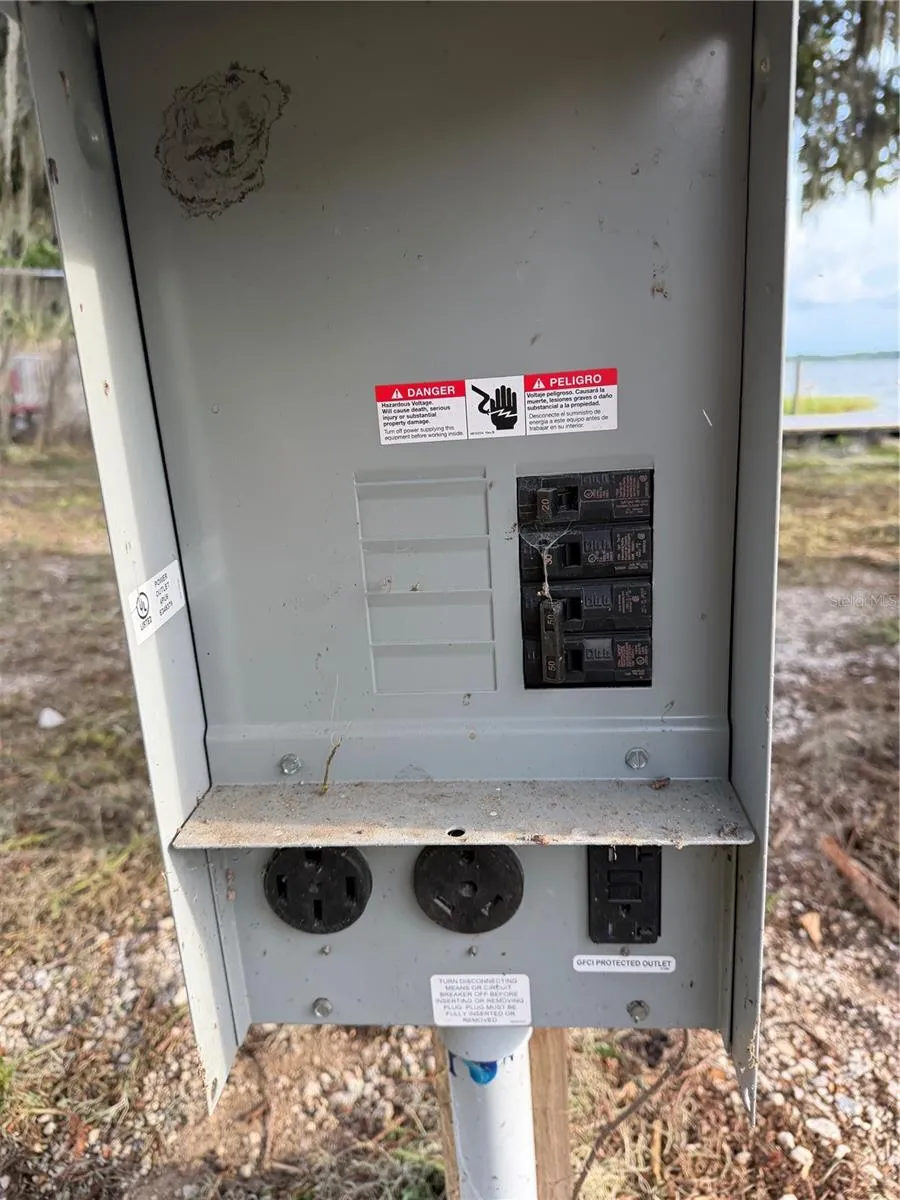 12703 CR-48 Astatula, FL 34705