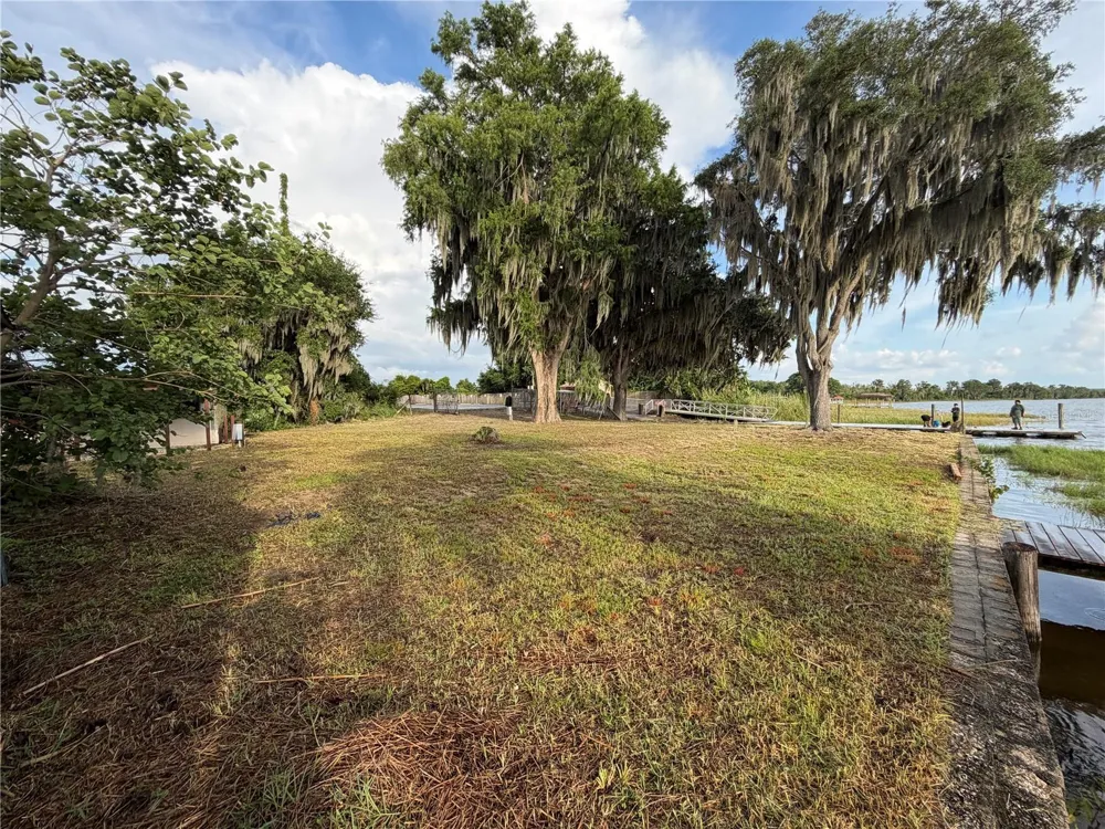 12703 CR-48 Astatula, FL 34705