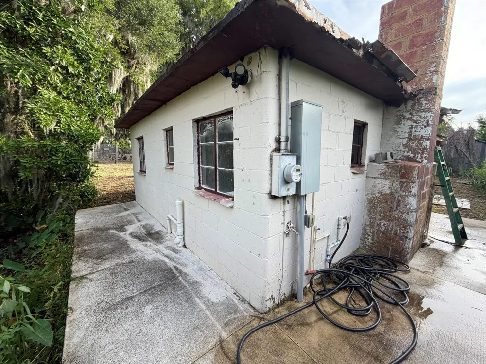 12703 CR-48 Astatula, FL 34705