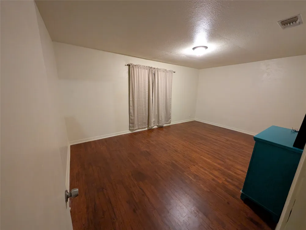 3223 Travis Street San Angelo, TX 76903
