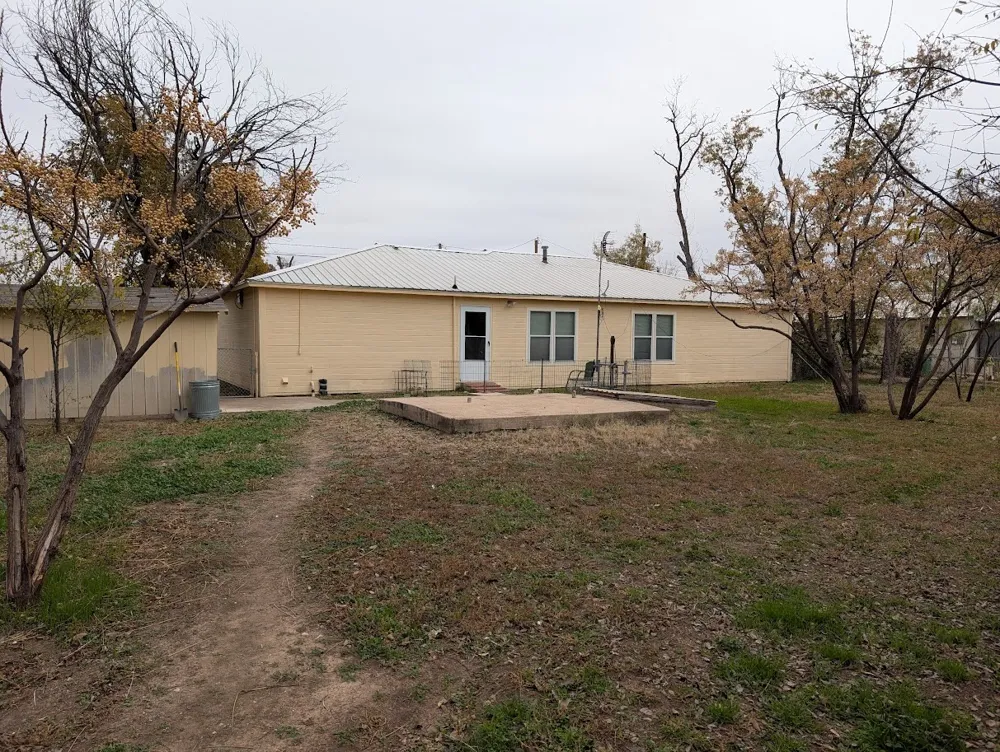 3223 Travis Street San Angelo, TX 76903