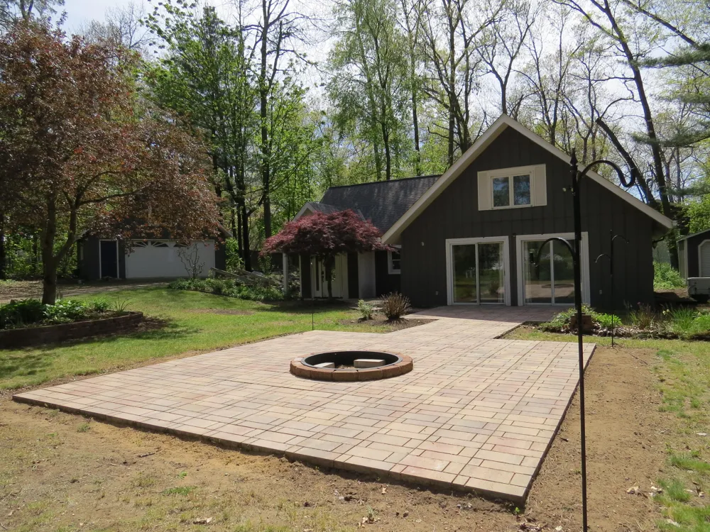 1812 Tomahawk Trail Allegan, MI 49010
