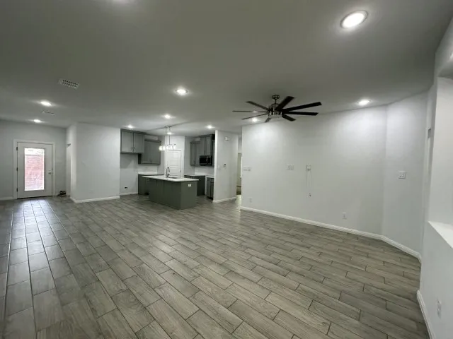 917 E Maddox Avenue Fort Worth, TX 76104