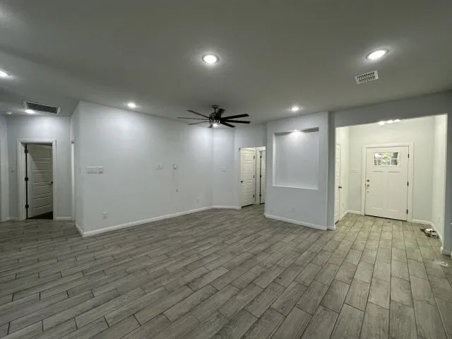917 E Maddox Avenue Fort Worth, TX 76104