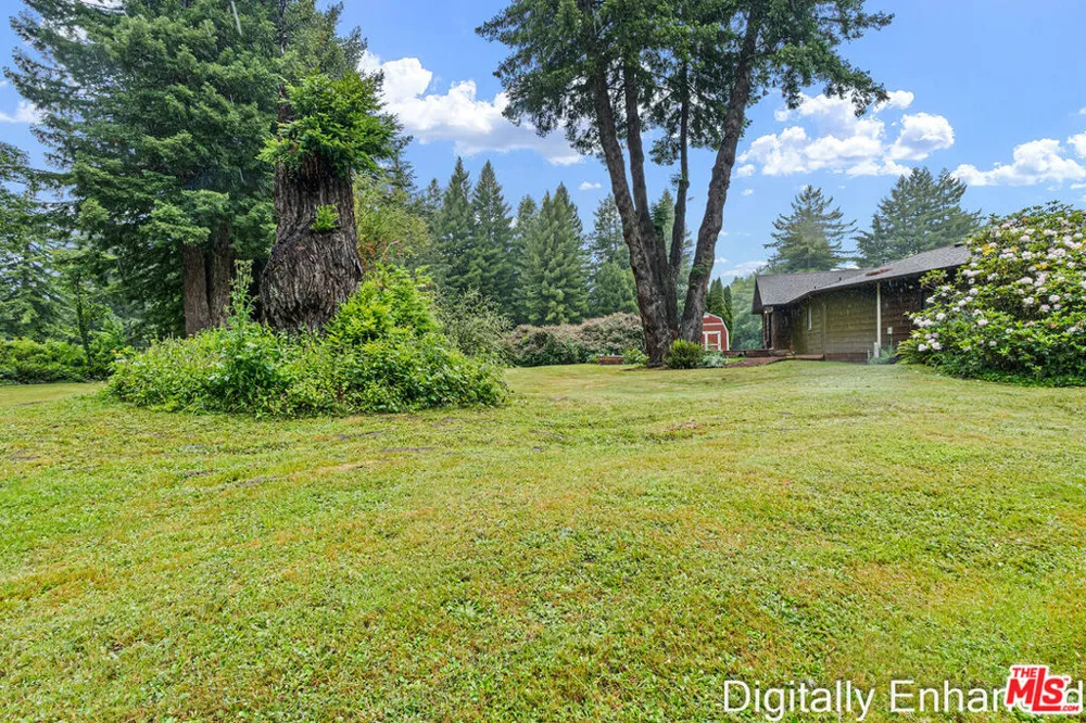 220 Malvin Murphy Lane Crescent City, CA 95531