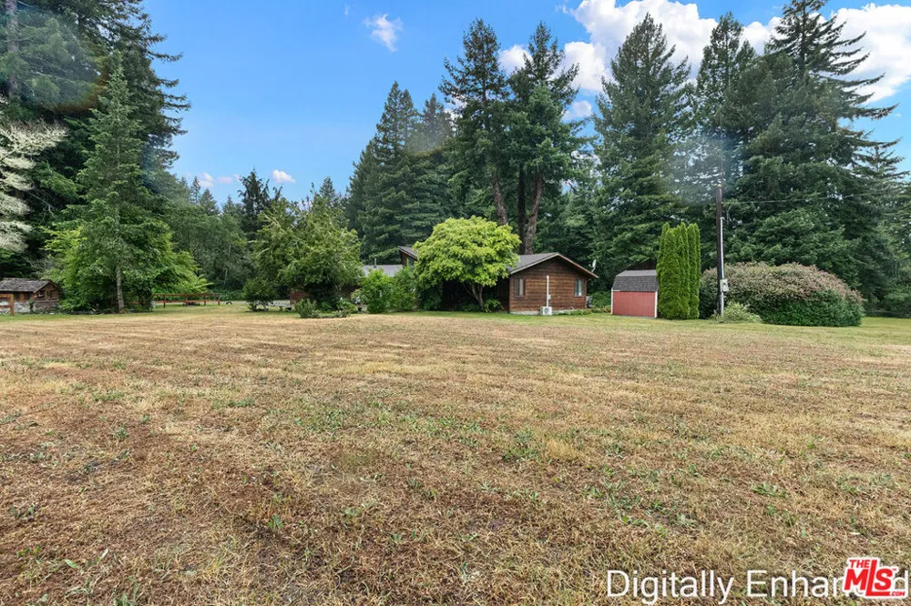 220 Malvin Murphy Lane Crescent City, CA 95531