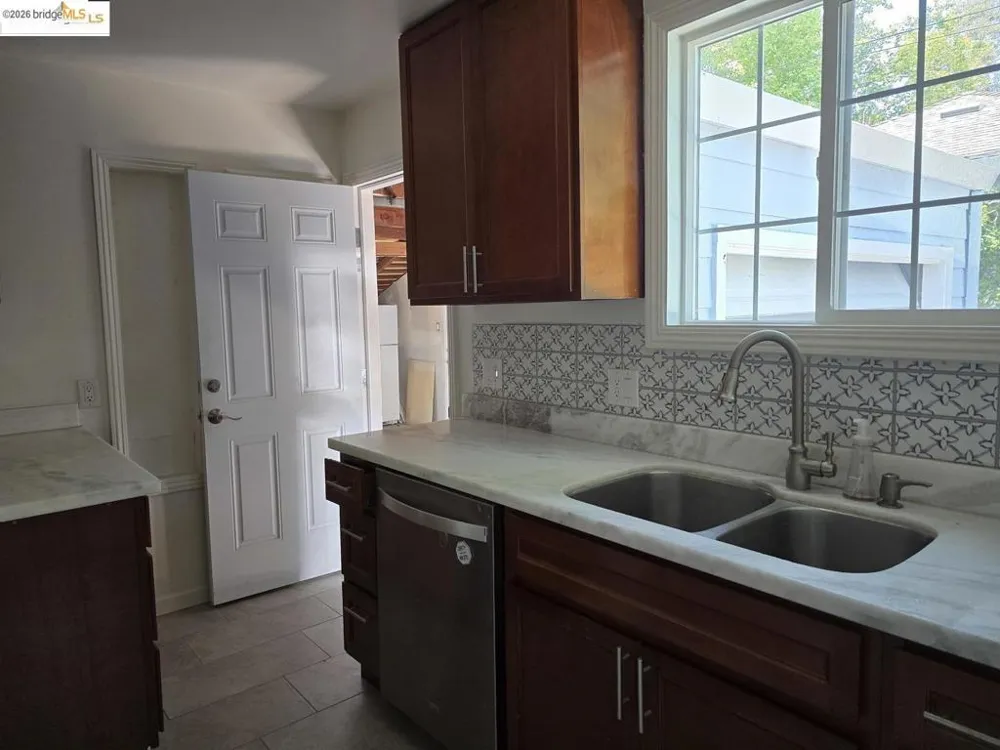 241 Humboldt ST San Rafael, CA 94901