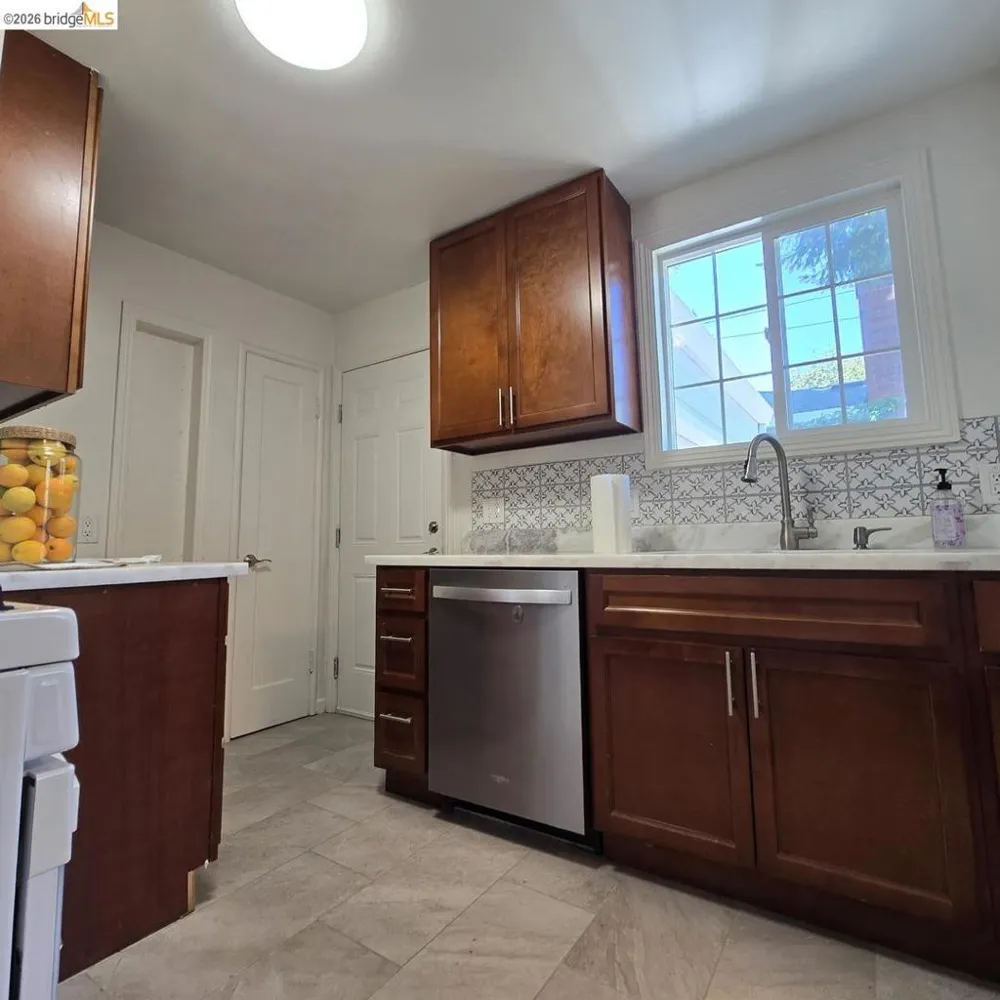 241 Humboldt ST San Rafael, CA 94901