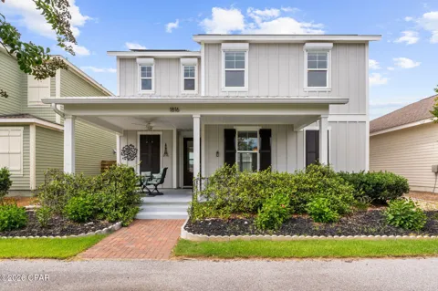 1816 Discovery Loop