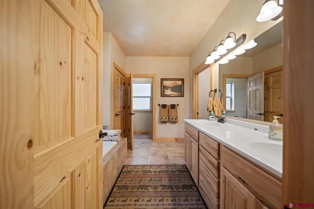 1380 Spruce Road Cimarron, CO 81220