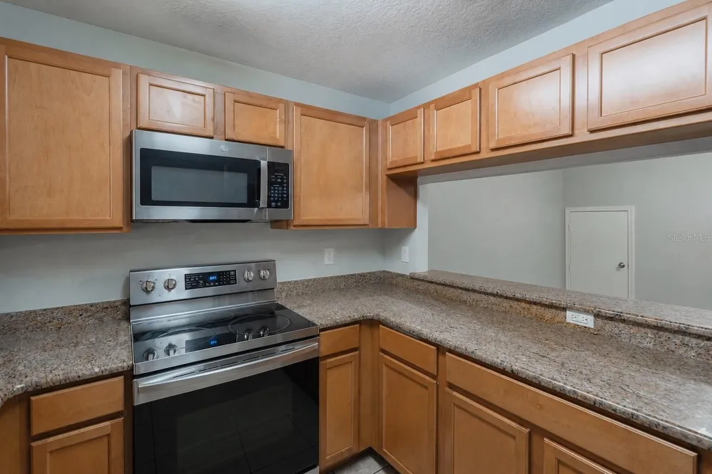 10928 KEYS GATE DR Riverview, FL 33579