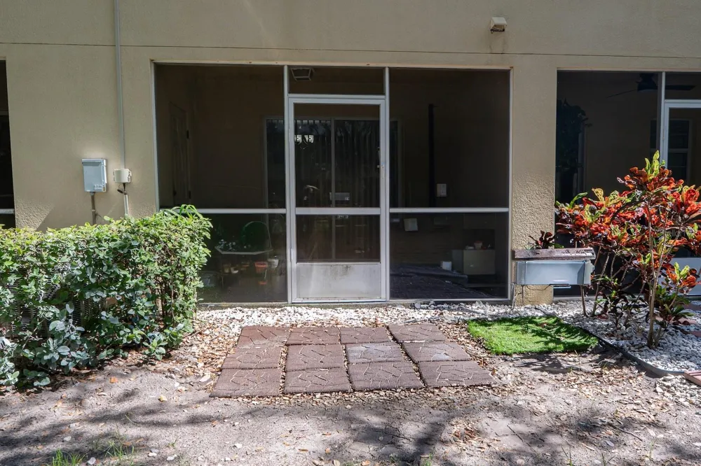 10928 KEYS GATE DR Riverview, FL 33579