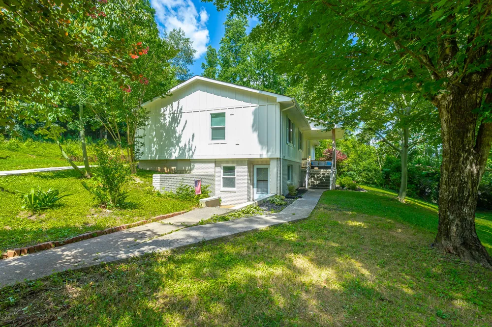 242 Hays Hollow Road Flintstone, GA 30725