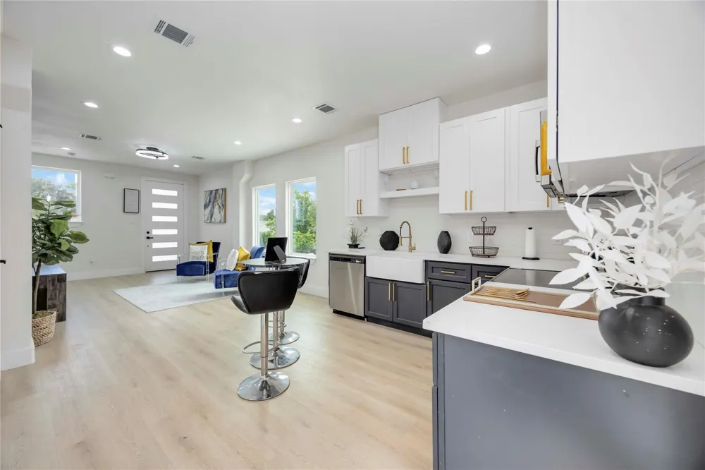 3108 Lee Street Houston, TX 77026