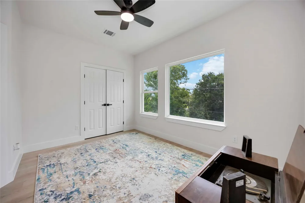3108 Lee Street Houston, TX 77026