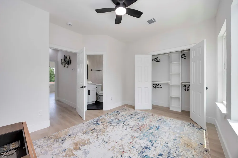 3108 Lee Street Houston, TX 77026