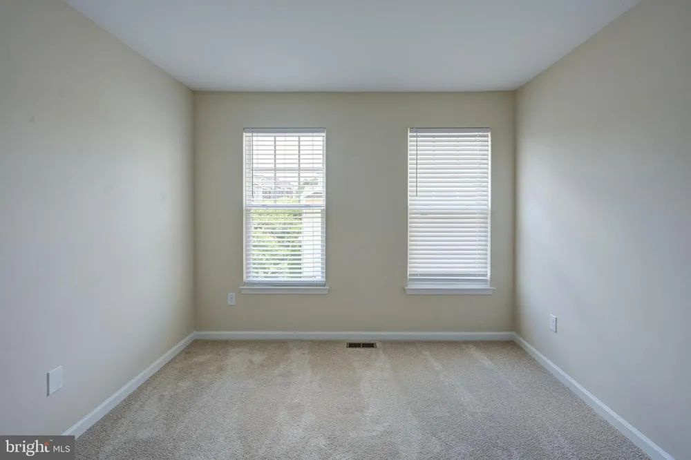 7827 CRYSTAL BROOK WAY Hanover, MD 21076