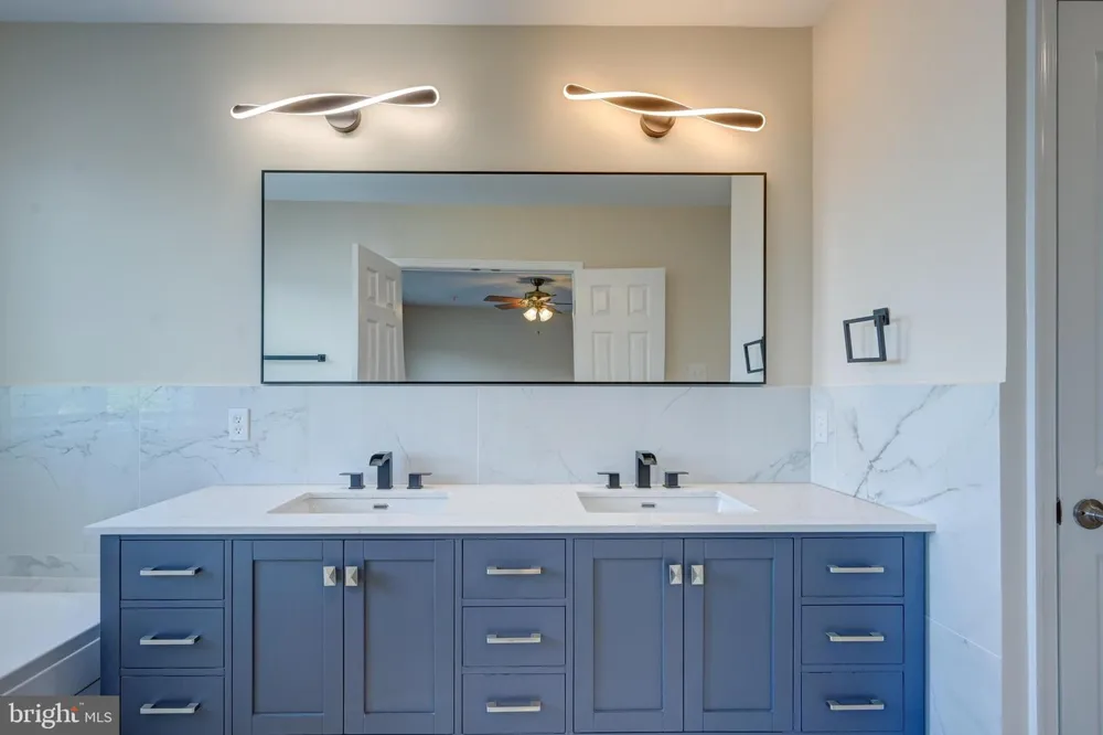 7827 CRYSTAL BROOK WAY Hanover, MD 21076