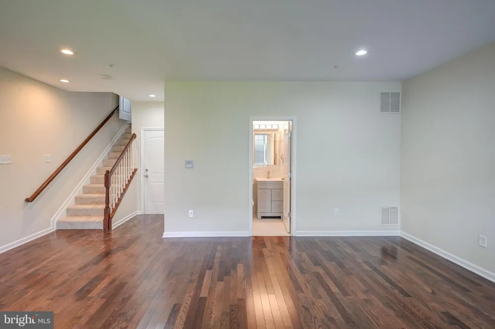 7827 CRYSTAL BROOK WAY Hanover, MD 21076