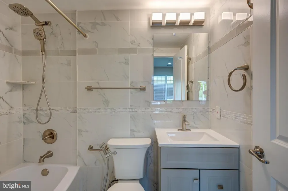 7827 CRYSTAL BROOK WAY Hanover, MD 21076