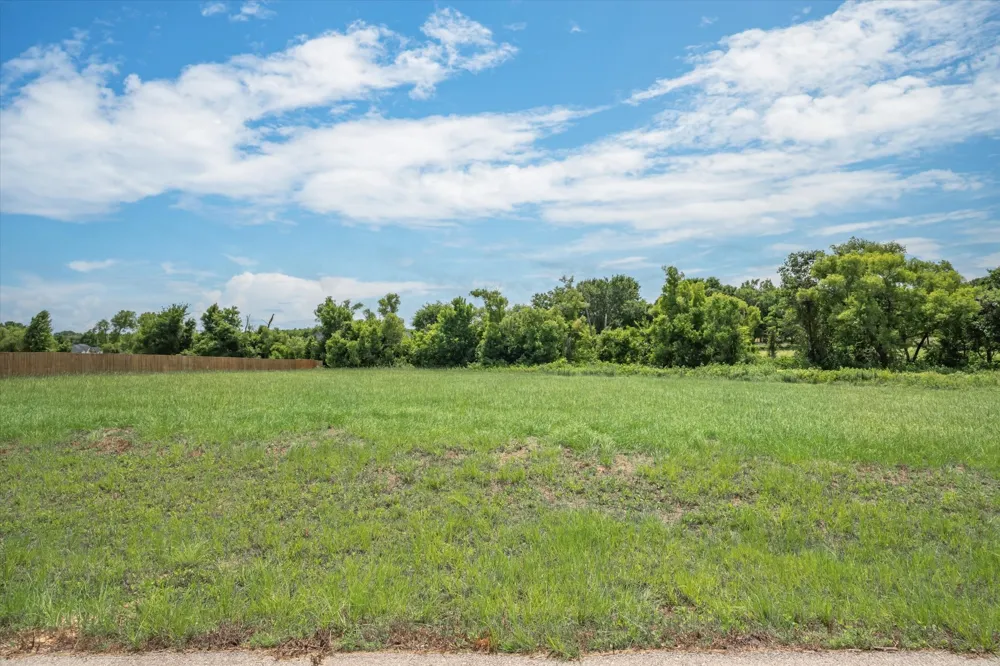 PR 8642 Canton, TX 75103