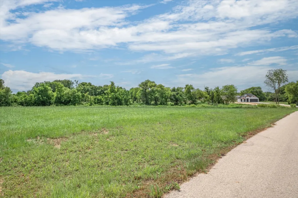 PR 8642 Canton, TX 75103