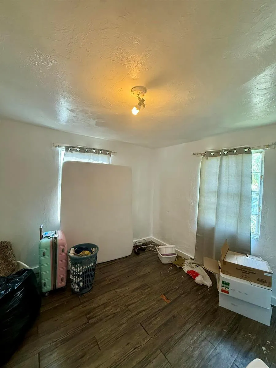 856 SW Ave D Belle Glade, FL 33430