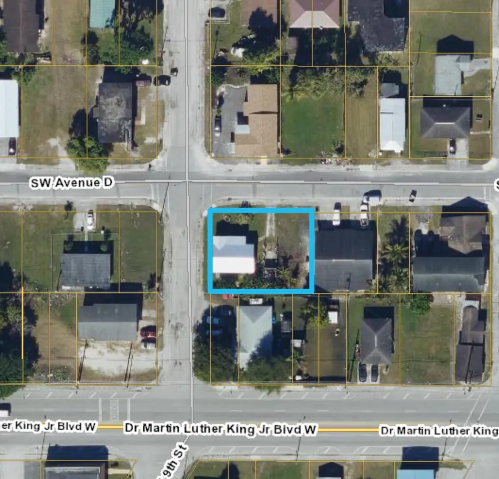 856 SW Ave D Belle Glade, FL 33430
