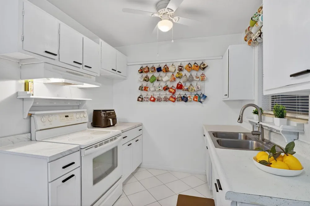 2336 Picnic Street Port Charlotte, FL 33952