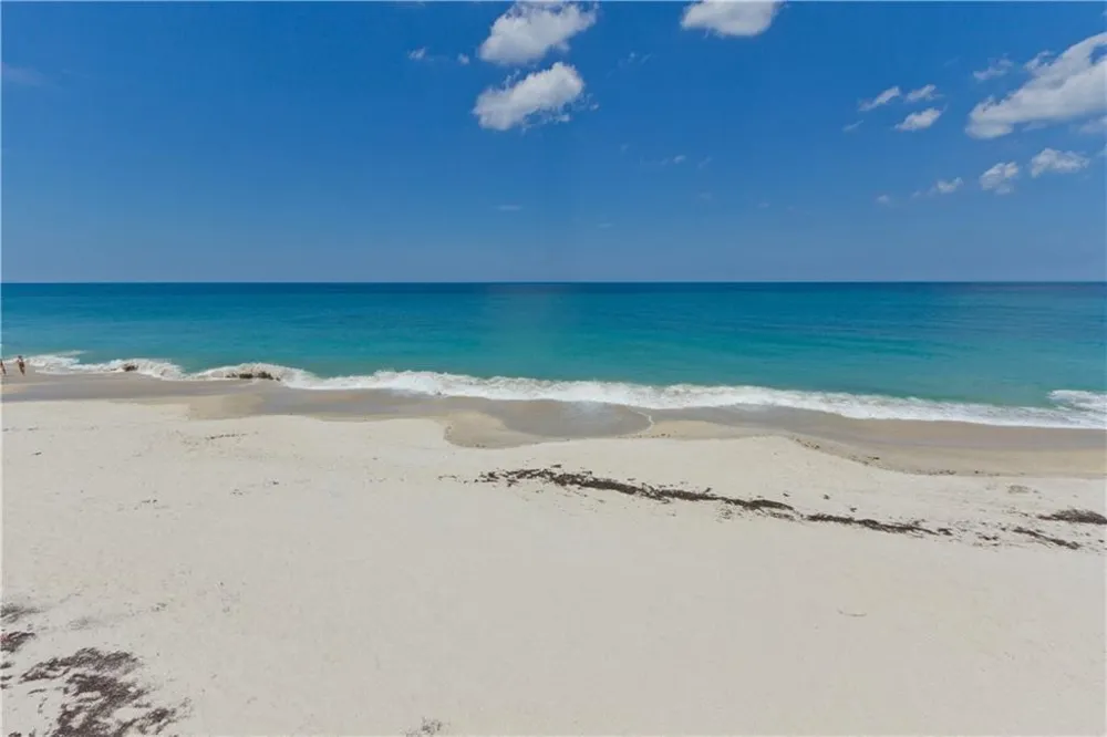 5601 Highway A1a #304n Vero Beach, FL 32963