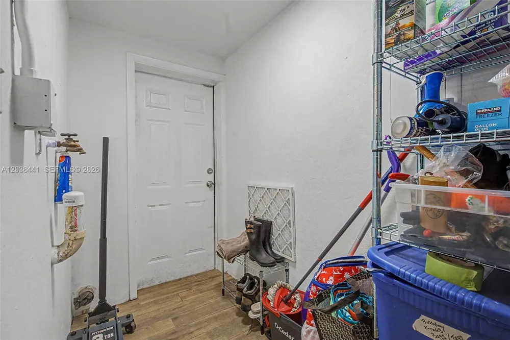5910 SW 62nd Ter #0 South Miami, FL 33143