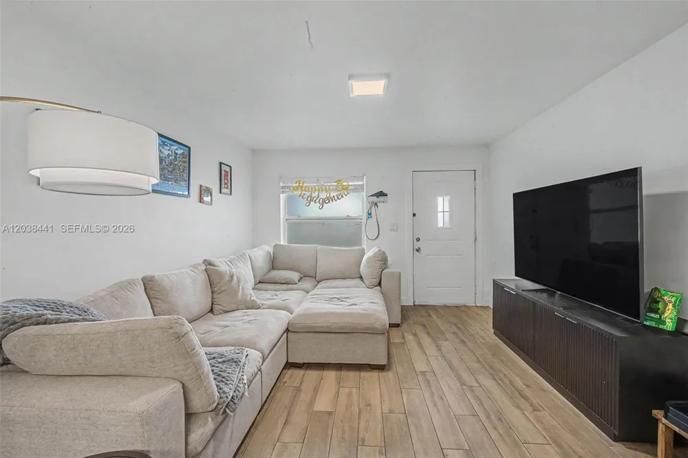 5910 SW 62nd Ter #0 South Miami, FL 33143