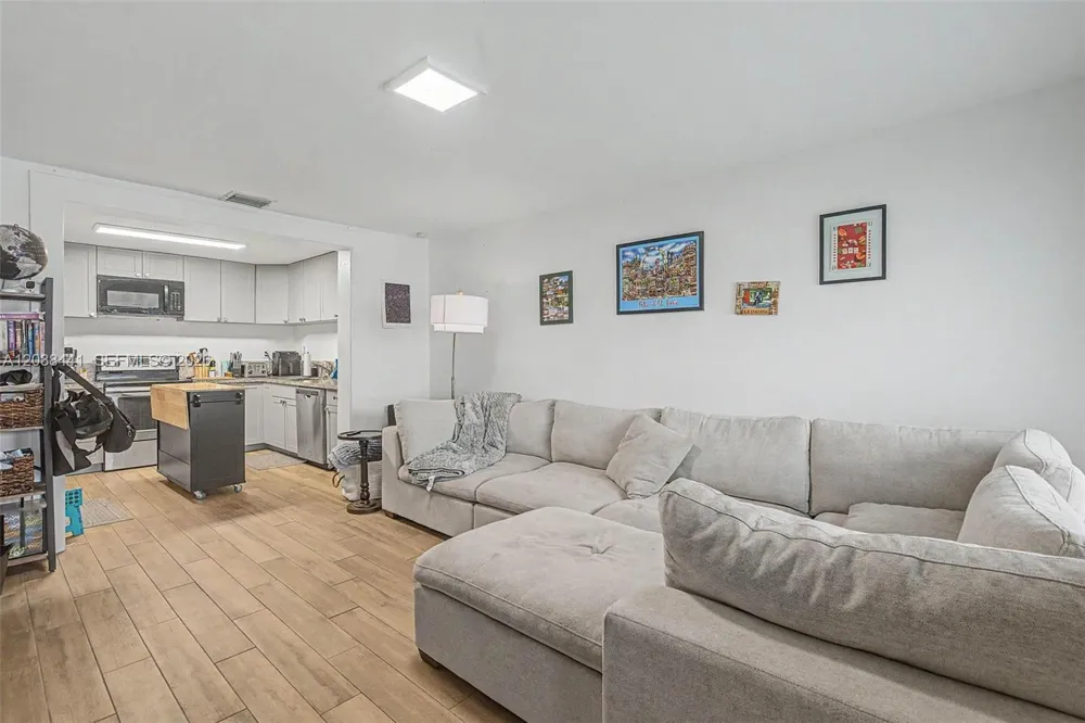 5910 SW 62nd Ter #0 South Miami, FL 33143