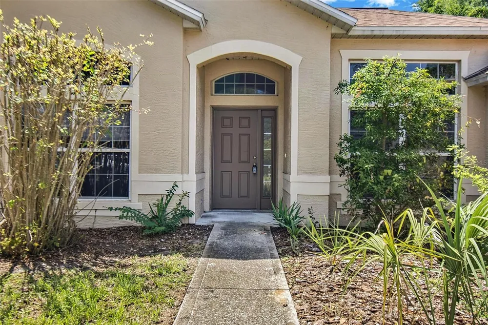 132 BERKSHIRE LANE Palm Coast, FL 32137