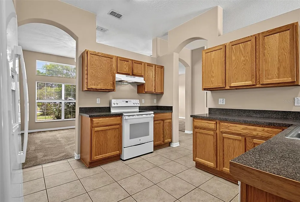 132 BERKSHIRE LANE Palm Coast, FL 32137
