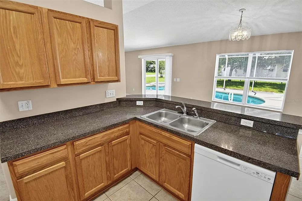 132 BERKSHIRE LANE Palm Coast, FL 32137