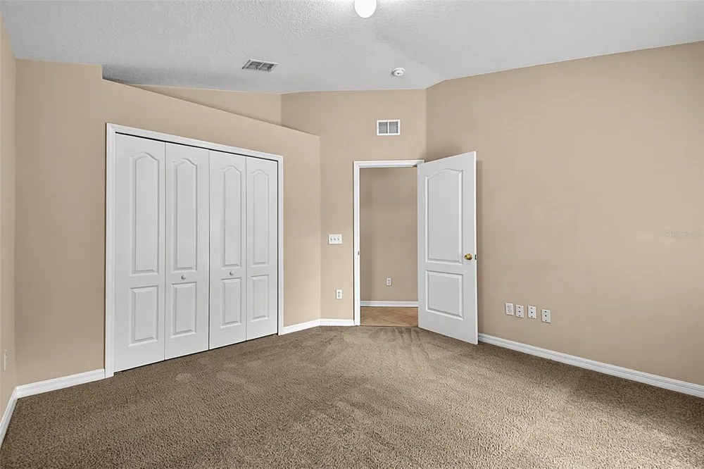 132 BERKSHIRE LANE Palm Coast, FL 32137