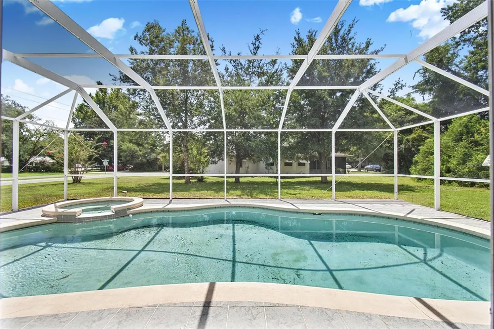 132 BERKSHIRE LANE Palm Coast, FL 32137