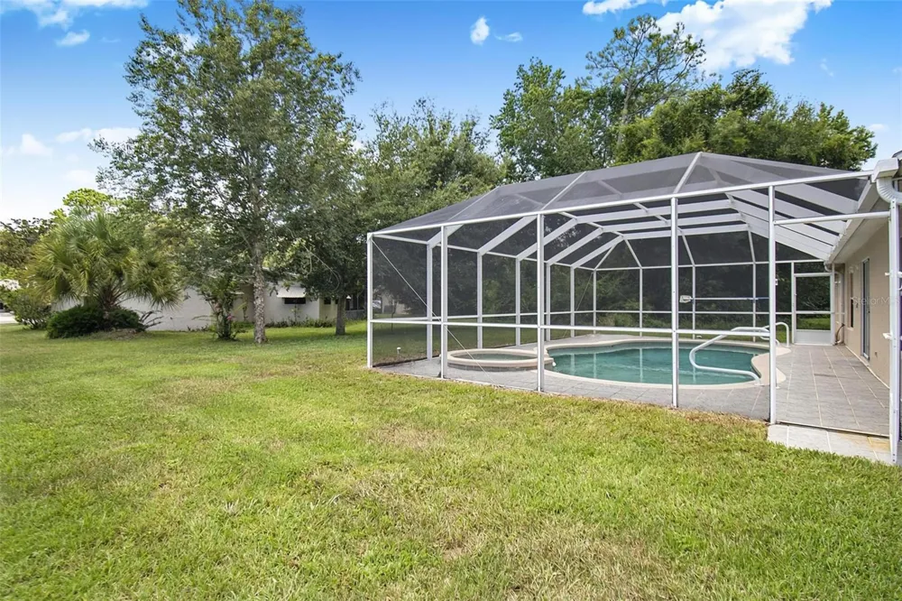 132 BERKSHIRE LANE Palm Coast, FL 32137