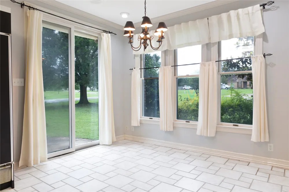 912 Walnut Creek Drive Fairfield, TX 75840
