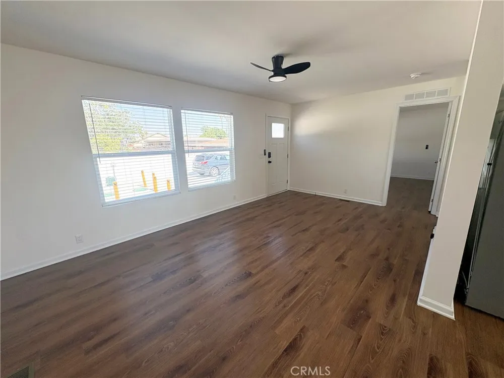 15356 Merrill #3 Fontana, CA 92335