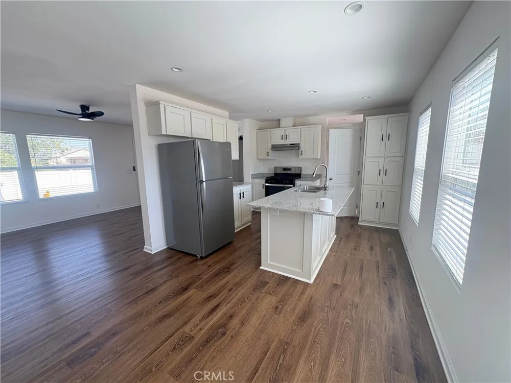 15356 Merrill #3 Fontana, CA 92335