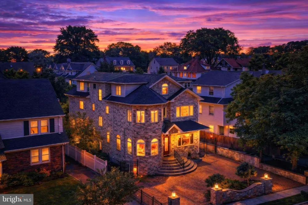 69 SUMMIT ROAD Elizabeth, NJ 07208