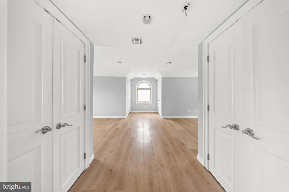 69 SUMMIT ROAD Elizabeth, NJ 07208