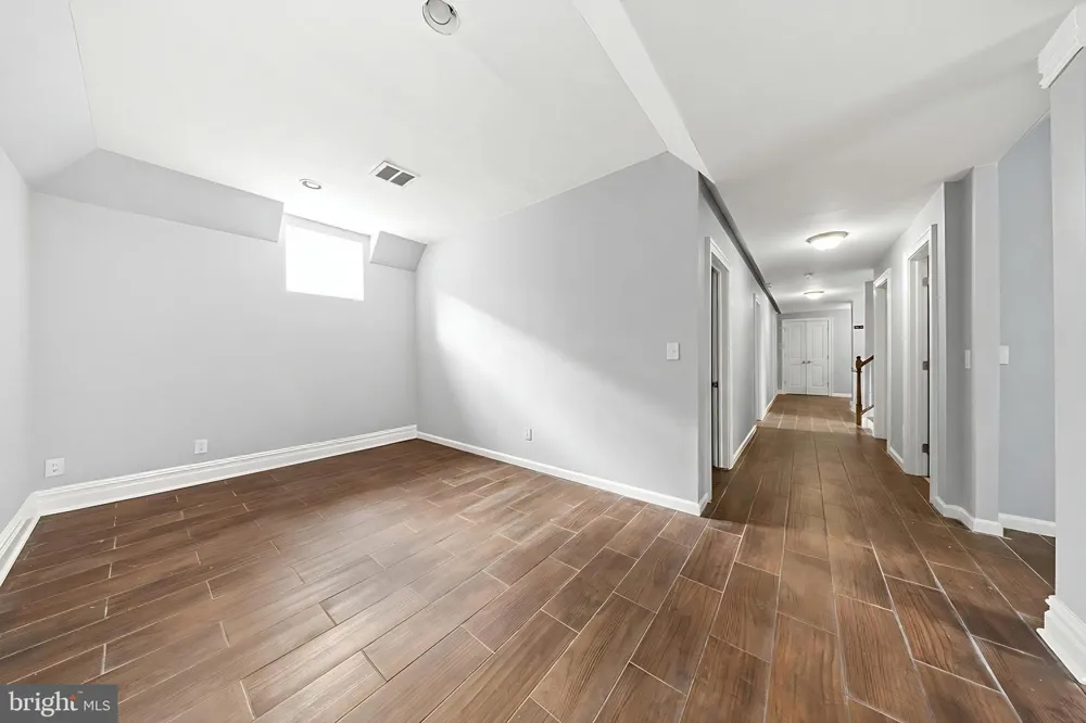 69 SUMMIT ROAD Elizabeth, NJ 07208