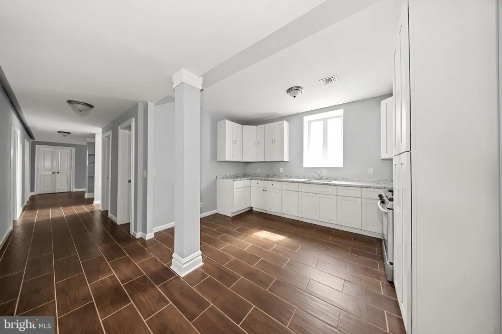 69 SUMMIT ROAD Elizabeth, NJ 07208