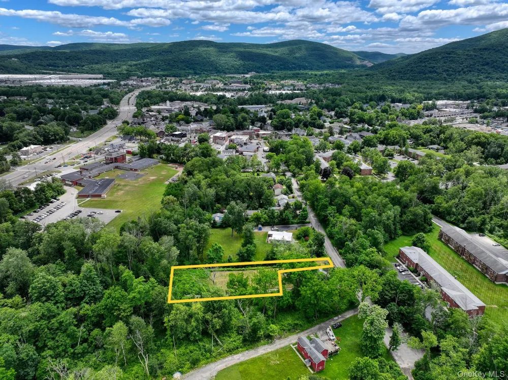 30 Givens Lane Fishkill, NY 12524